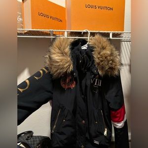 Beautiful holland cooper jacket with faux fur trim